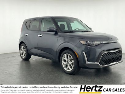 Used 2025 Kia Soul LX w/ LX Technology Package