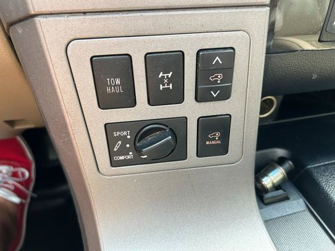 Used 2012 Toyota Sequoia Platinum AWD/4WD image 22