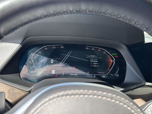 Used 2022 BMW X5 xDrive40i w/ M Sport Package image 19