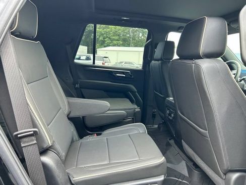 Used 2026 Chevrolet Tahoe Premier w/ Sun And Tow Package AWD/4WD image 23