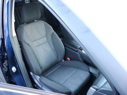 Used 2024 Nissan Rogue SV image 14