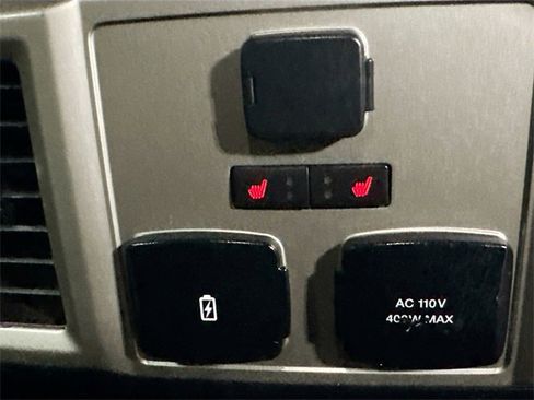 Used 2019 Ford F150 Lariat w/ Equipment Group 502A Luxury image 24