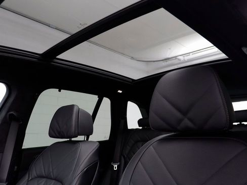 New 2026 BMW X5 xDrive50e image 15