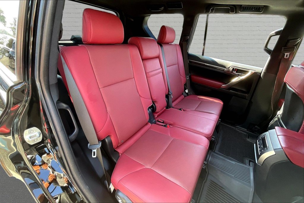 Used 2022 Lexus GX 460 Premium w/ Premium Package AWD/4WD image 25