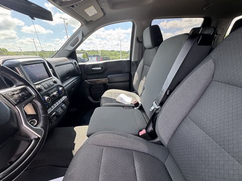 Used 2020 Chevrolet Silverado 1500 LT w/ Texas Edition AWD/4WD image 27
