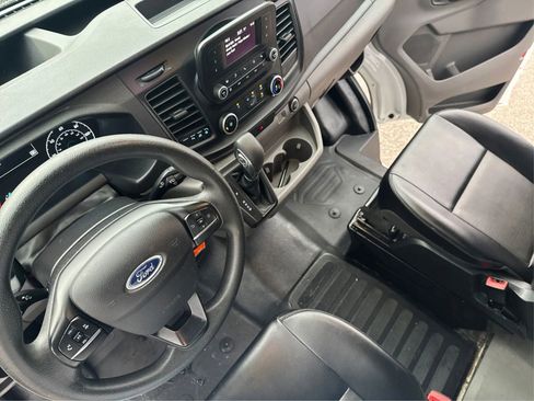 Used 2022 Ford Transit 250 Low Roof RWD image 16