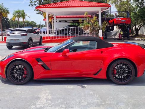 Used 2017 Chevrolet Corvette Grand Sport RWD image 13