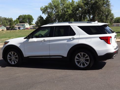 Used 2020 Ford Explorer Limited AWD/4WD image 8