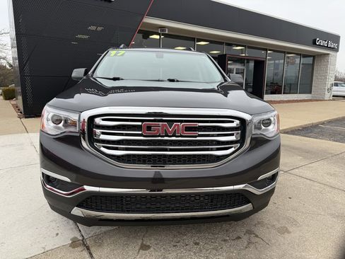 Used 2017 GMC Acadia SLE image 17
