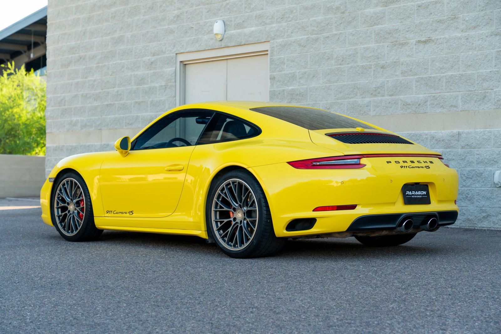 Used 2017 Porsche 911 Carrera 4S AWD/4WD image 3