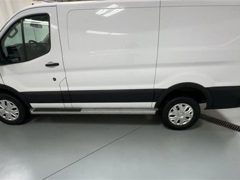 Used 2024 Ford Transit 250 Low Roof w/ Exterior Upgrade Package image 5
