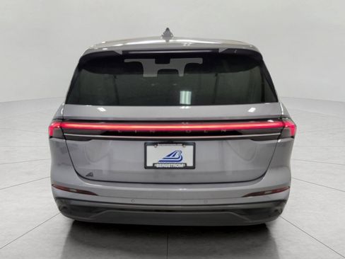 Used 2025 Lincoln Nautilus Premier w/ Equipment Group 102A AWD/4WD image 53