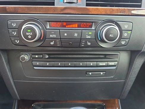 Used 2011 BMW 328i Sedan RWD image 27