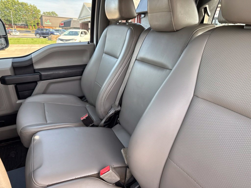 Used 2019 Ford F250 XL w/ Power Equipment Group AWD/4WD image 24