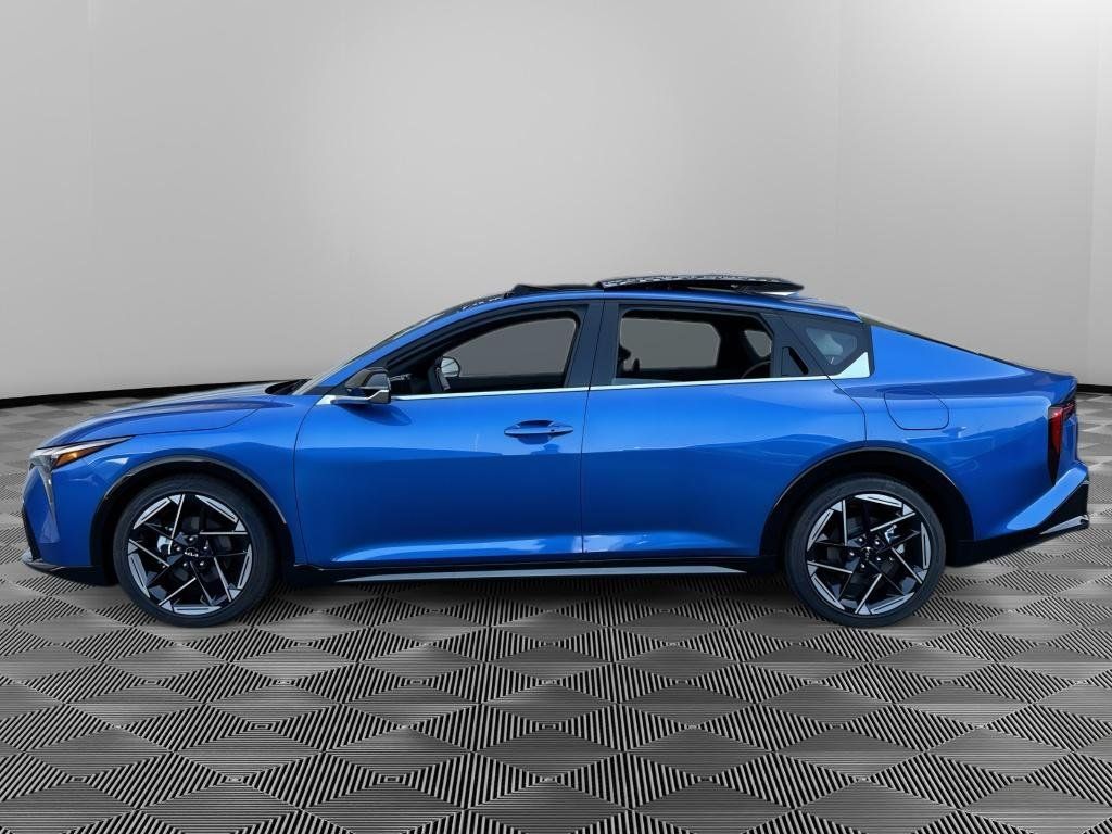 New 2026 Kia K4 GT-Line w/ GT-Line Sunroof Package FWD image 7