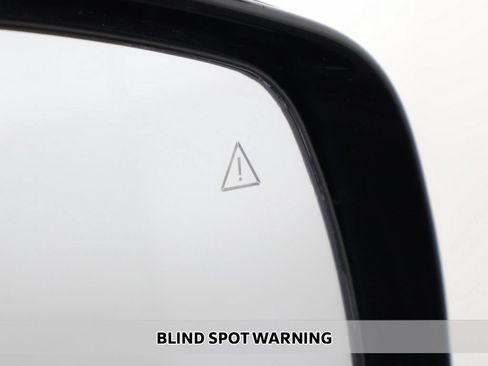 Used 2024 Kia Carnival SX Prestige FWD image 7