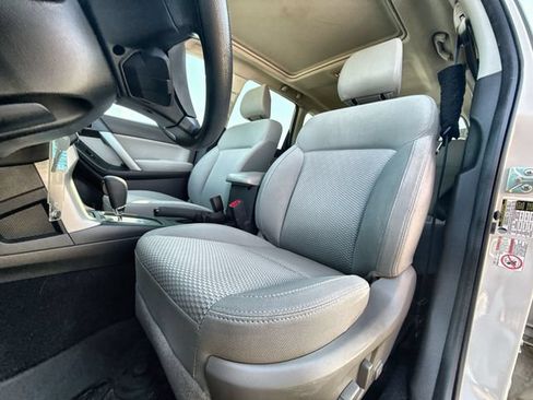 Used 2015 Subaru Forester 2.5i Premium AWD/4WD image 11