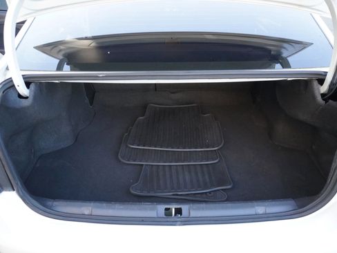 Used 2018 Subaru Impreza 2.0i Sport image 12