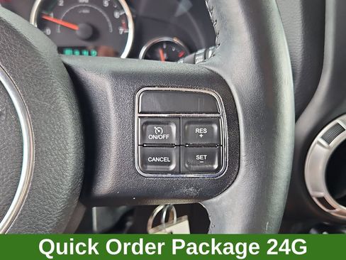 Used 2015 Jeep Wrangler Unlimited Sahara w/ Dual Top Group AWD/4WD image 12