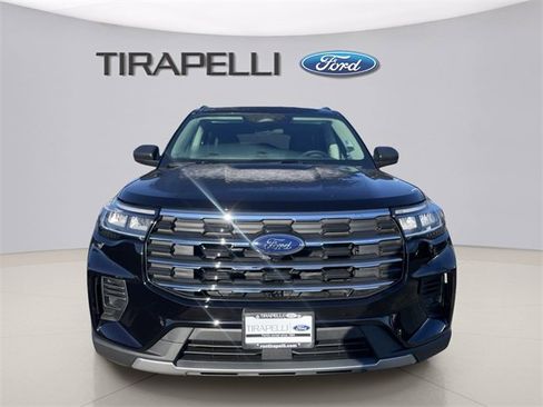 New 2025 Ford Explorer Active image 6