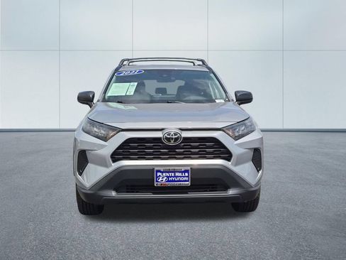 Used 2021 Toyota RAV4 LE w/ Carpet Mat Package (TMS) FWD image 2