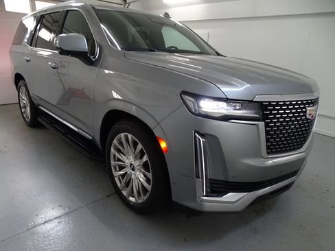 Certified 2024 Cadillac Escalade Premium Luxury w/ Performance Package AWD/4WD image 1