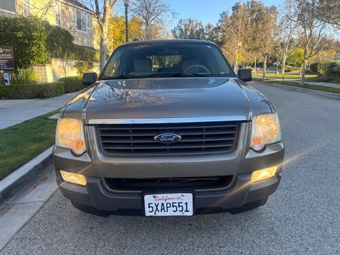 Used 2006 Ford Explorer XLS image 38