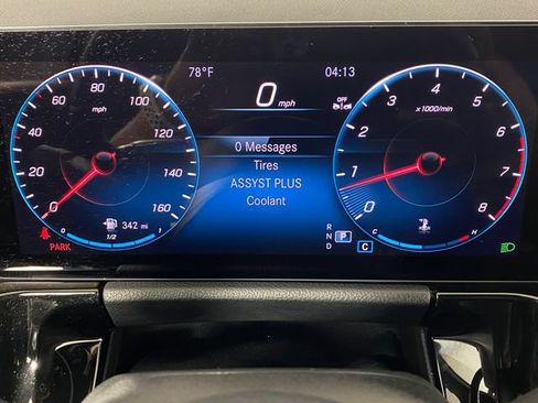 Used 2023 Mercedes-Benz GLA 250 4MATIC image 19