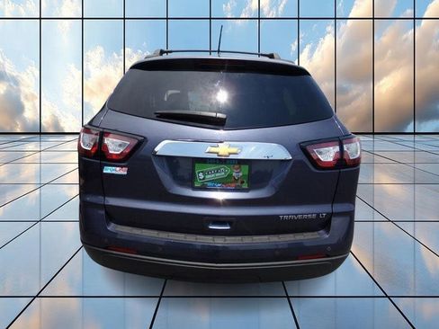 Used 2014 Chevrolet Traverse LT w/ LPO, 'HIT The Road' Package image 7