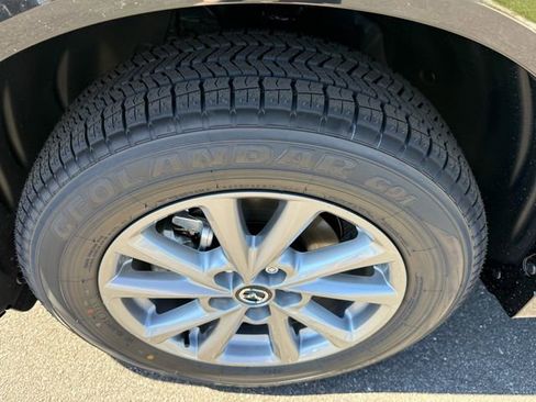 New 2025 MAZDA CX-5 AWD 2.5 S w/ Preferred Package image 19