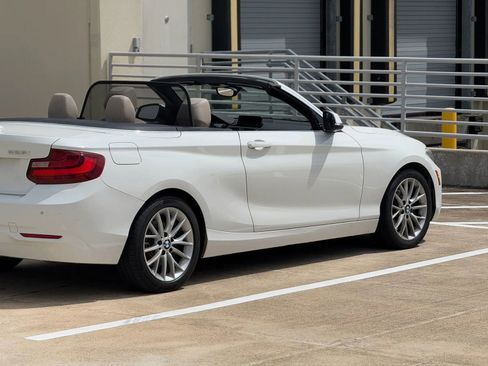 Used 2015 BMW 228i Convertible RWD image 12