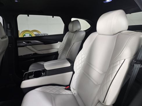 Used 2022 MAZDA CX-9 Signature image 12