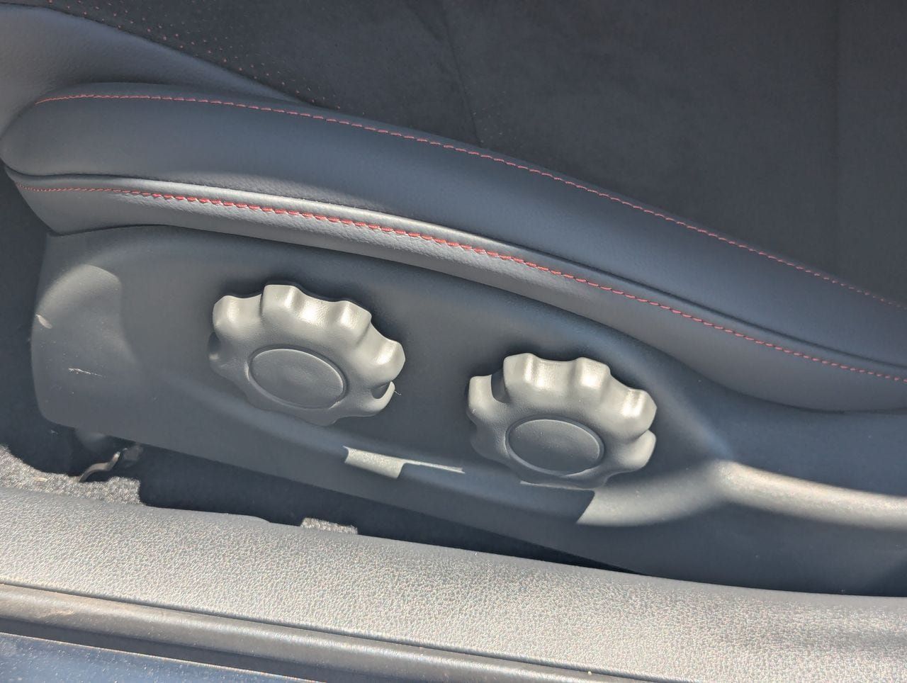 New 2027 Nissan Z NISMO RWD image 13