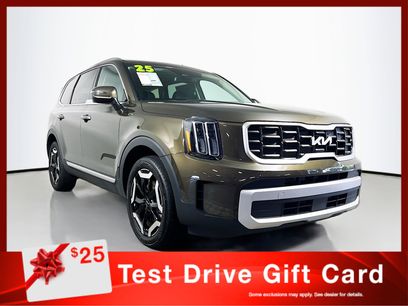 Used 2025 Kia Telluride S