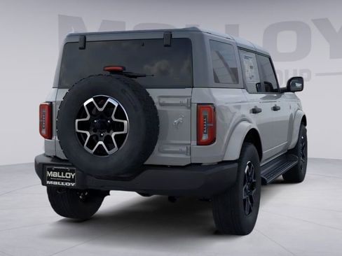 New 2026 Ford Bronco Outer Banks AWD/4WD image 8