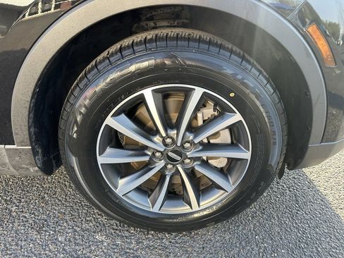 Used 2021 Lincoln Nautilus FWD image 25