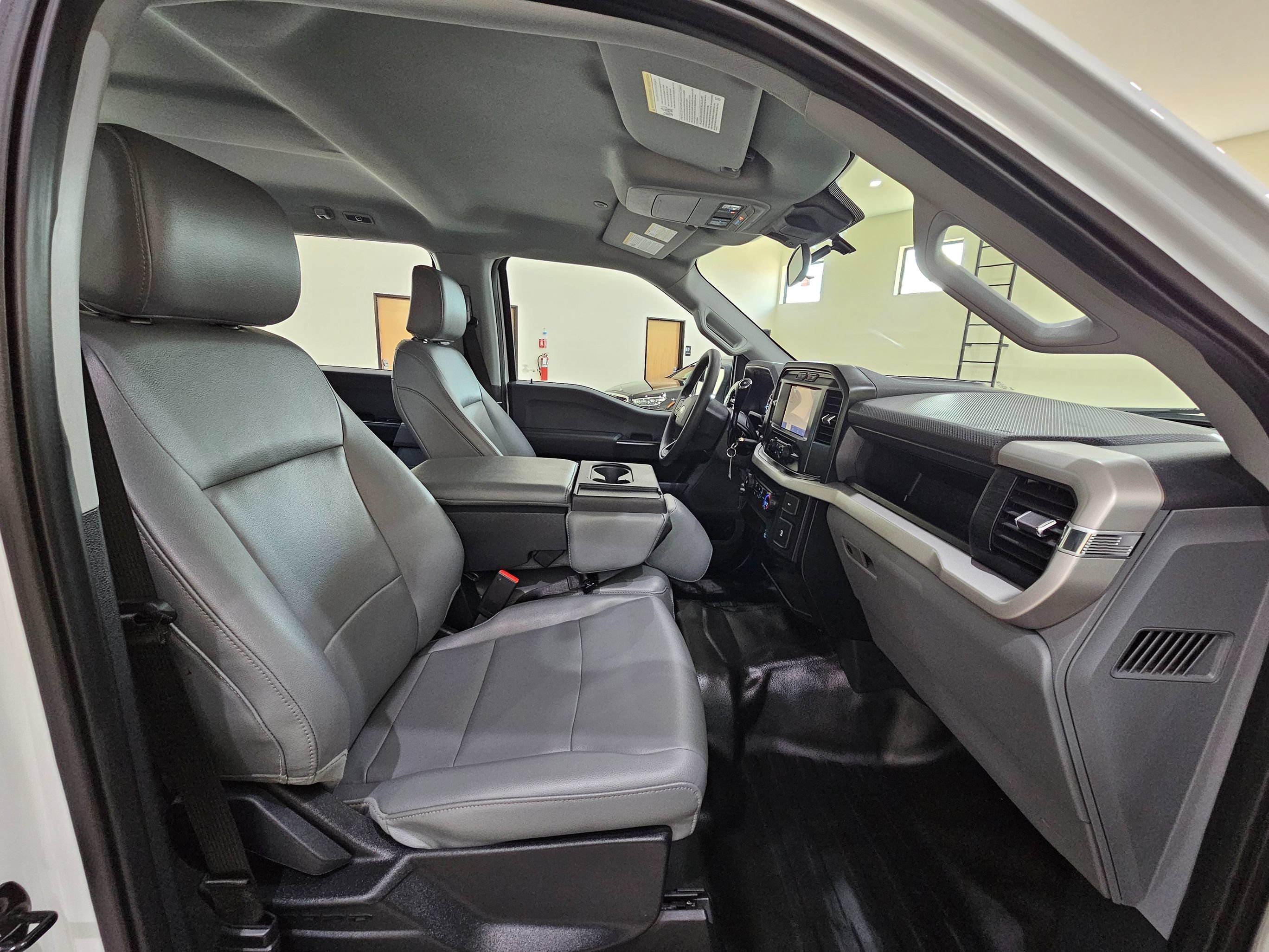 Used 2023 Ford F150 XL AWD/4WD image 33