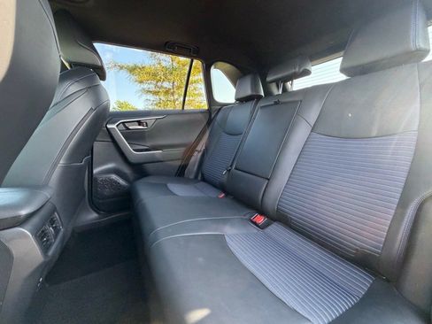Used 2022 Toyota RAV4 XSE w/ XSE Grade Weather Package AWD/4WD image 6