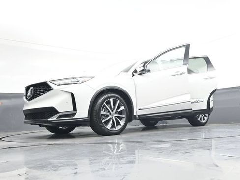 Used 2026 Acura MDX w/ Technology Package FWD image 42