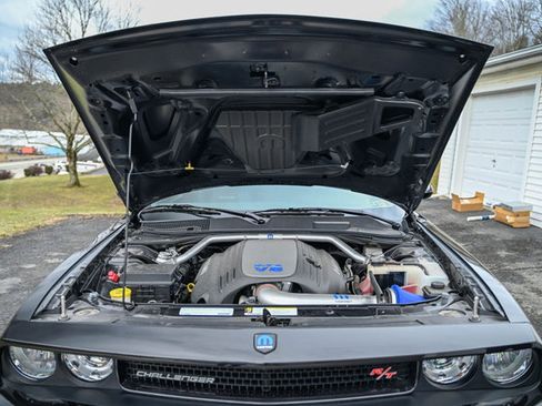 Used 2010 Dodge Challenger R/T w/ Mopar 10 Pkg image 20