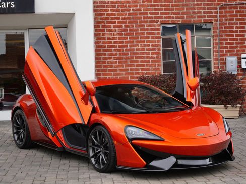 Used 2019 McLaren 570S Coupe image 15