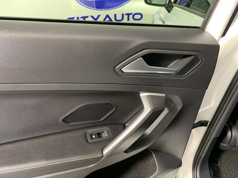 Used 2023 Volkswagen Tiguan S FWD image 31