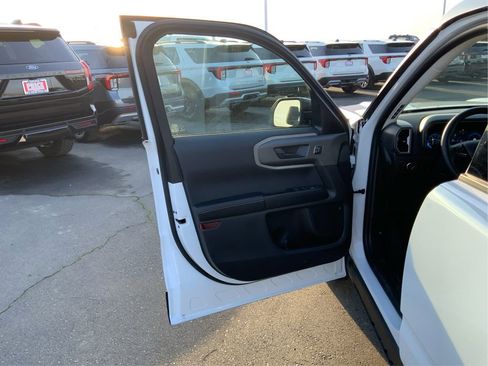 Used 2025 Ford Bronco Sport Outer Banks image 21