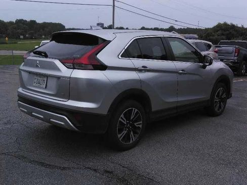 Used 2025 Mitsubishi Eclipse Cross SE AWD/4WD image 3