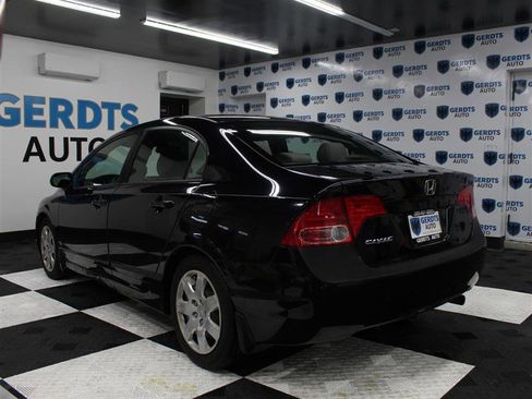 Used 2007 Honda Civic LX image 2