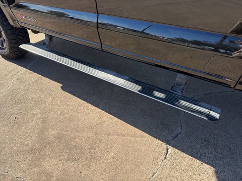 Used 2024 Ford F250 Lariat w/ Lariat Ultimate Package image 11