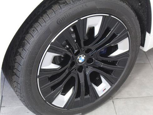 New 2025 BMW X3 xDrive30i w/ Premium Package image 10