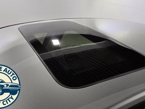 Used 2015 Honda Accord EX-L image 10