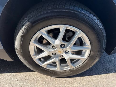 Used 2024 Chevrolet Equinox LT AWD/4WD image 12