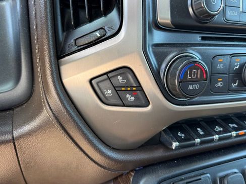 Used 2018 GMC Sierra 1500 Denali w/ Denali Ultimate Package image 22